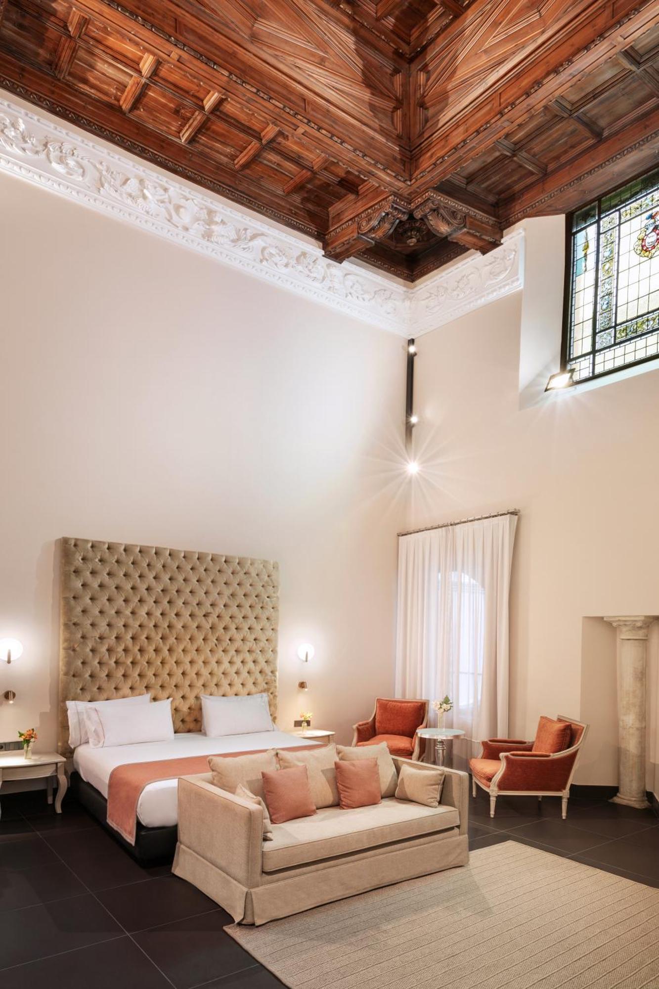 Eurostars Boutique 4*